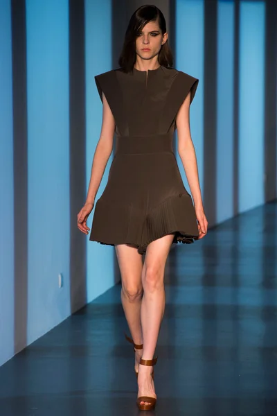 Look 1